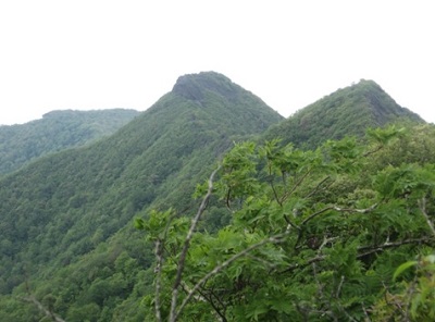 Amphibolite mountains